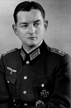 Der Oberleutnant Kurt Schwerdt ...